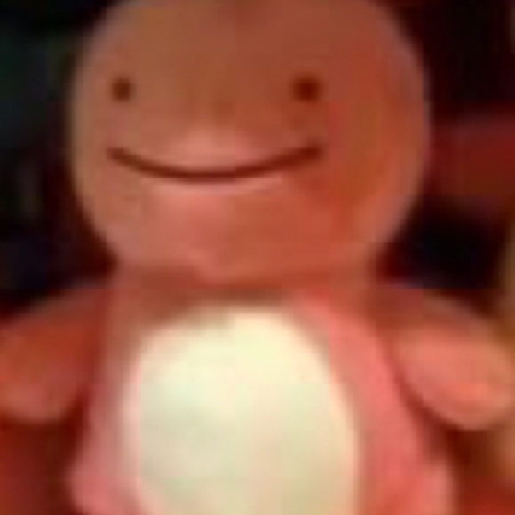 Idk how to get this off🥲 - Picture 1 of 1